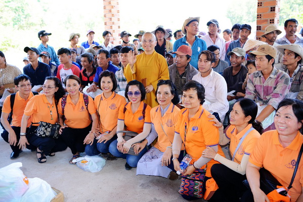 Tổng kết chương trình “Quà Tết Yêu Thương”  tại Tây Ninh, ngày 03/02/2018 (C144)