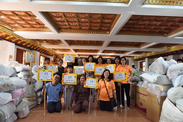 Tổng kết chương trình  “Di Lặc Du Xuân 2018 - Quà Tết Yêu Thương ” (C138)