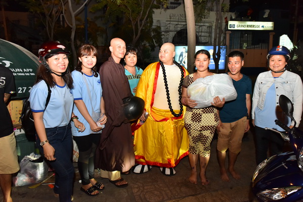 Tổng kết chương trình  “Di Lặc Du Xuân 2018 - Quà Tết Yêu Thương ” (C138)