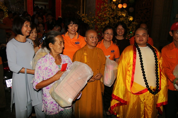 Tổng kết chương trình  “Di Lặc Du Xuân 2018 - Quà Tết Yêu Thương ” (C138)