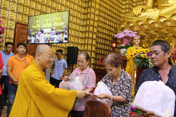 Tổng kết chương trình “Quà Tết Yêu Thương” cho Hộ nghèo  Phường 3, Quận 10, TP.HCM (C148)