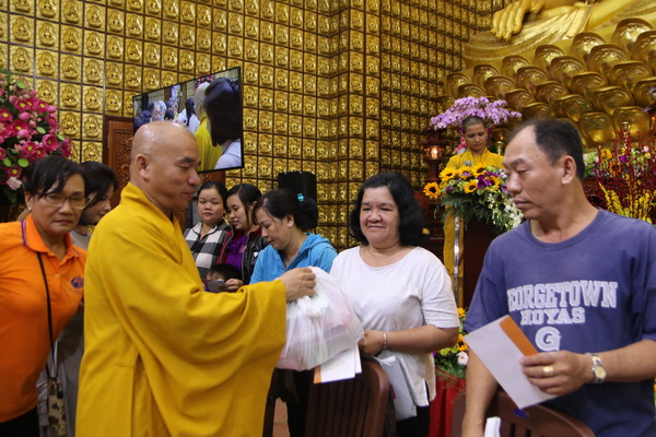 Tổng kết chương trình “Quà Tết Yêu Thương” cho Hộ nghèo  Phường 3, Quận 10, TP.HCM (C148)