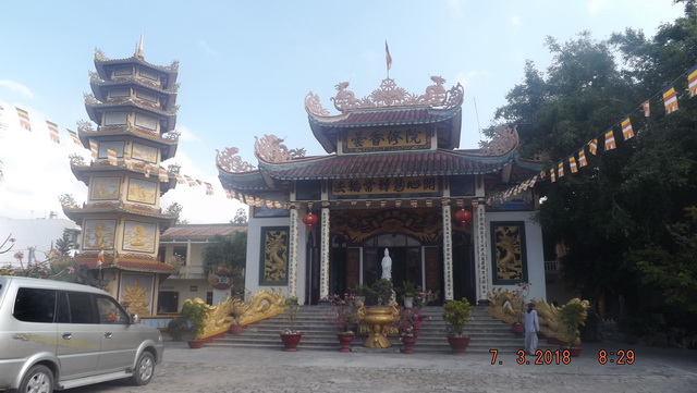 Khóa tu Bát quan trai đầu năm tại chùa Lộc Thọ.