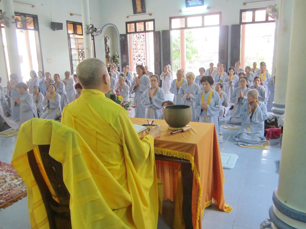 Đạo tràng Bát quan trai chùa Đức Hòa tổng kết cuối năm