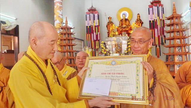 Ninh Hòa: Lễ trao giáo chỉ tấn phong