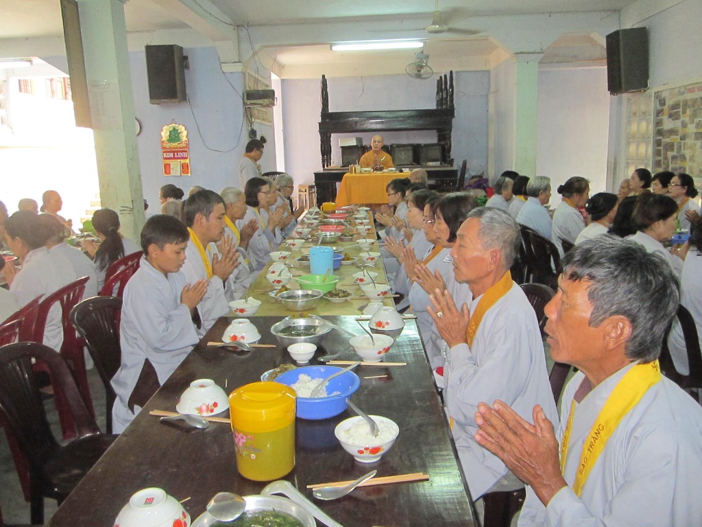 Đạo tràng Bát quan trai chùa Đức Hòa tổng kết cuối năm