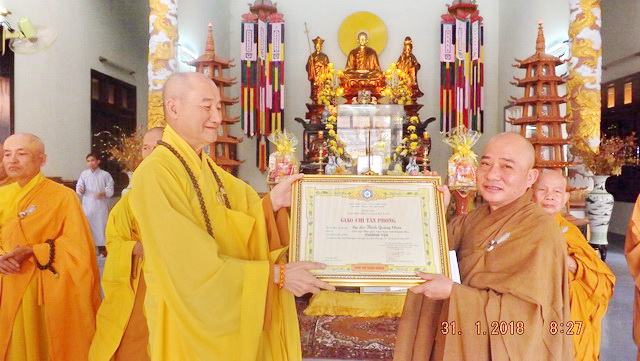 Ninh Hòa: Lễ trao giáo chỉ tấn phong