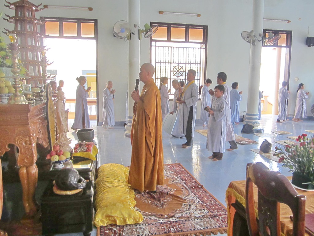 Đạo tràng Bát quan trai chùa Đức Hòa tổng kết cuối năm