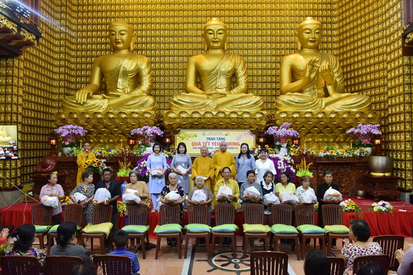 Tổng kết chương trình “Quà Tết Yêu Thương” cho Hộ nghèo  Phường 3, Quận 10, TP.HCM (C148)