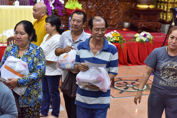 Tổng kết chương trình “Quà Tết Yêu Thương” cho Hộ nghèo  Phường 3, Quận 10, TP.HCM (C148)