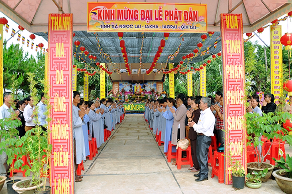 Gia Lai:  Tịnh Xá Ngọc lai Long trọng tổ chức lễ Phật Đản