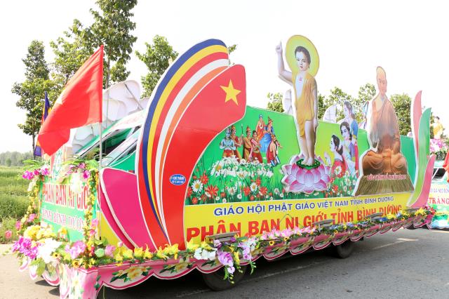 Bình Dương: Tưng bừng chào mừng Đại lễ Phật Đản