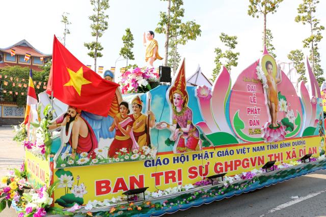 Bình Dương: Tưng bừng chào mừng Đại lễ Phật Đản