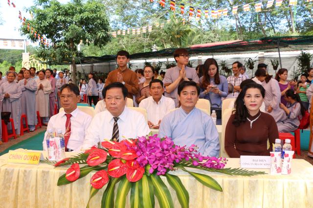 Bình Dương: Đặt đá xây dựng và bổ nhiệm Viện Chủ, Trụ trì chùa Phổ Hiền.