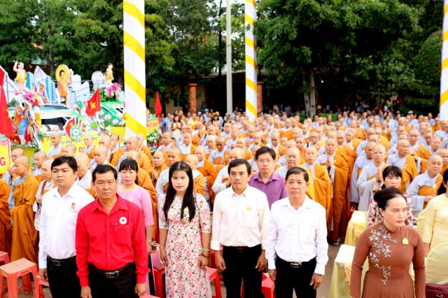 PG Bình Dương: Chào mừng Đại lễ Phật đản PL.2562 – DL.2018