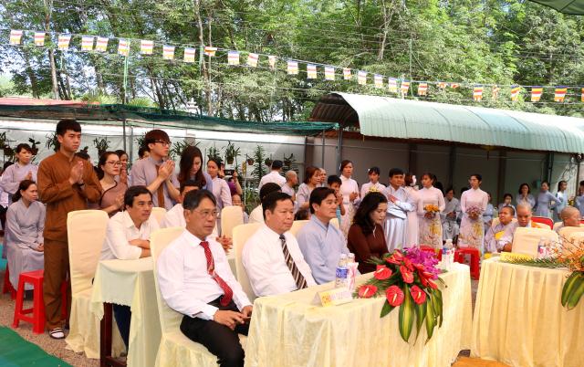 Bình Dương: Đặt đá xây dựng và bổ nhiệm Viện Chủ, Trụ trì chùa Phổ Hiền.