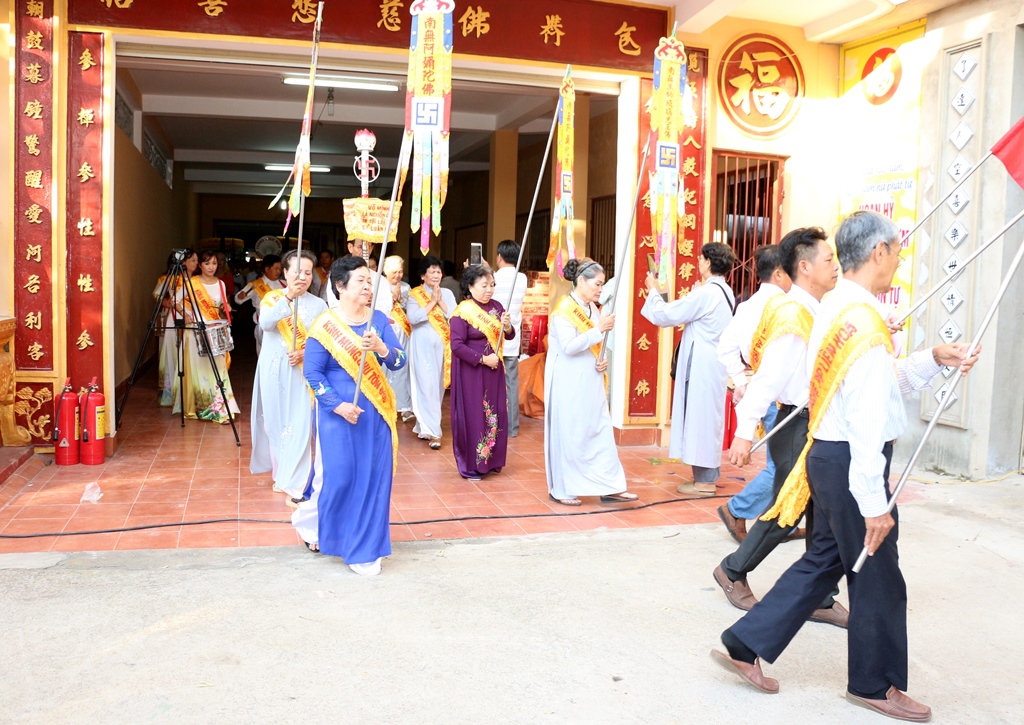 Bình Dương: BTS thị xã Tân Uyên tổ chức Đại lễ Phật Đản PL.2562 – DL.2018