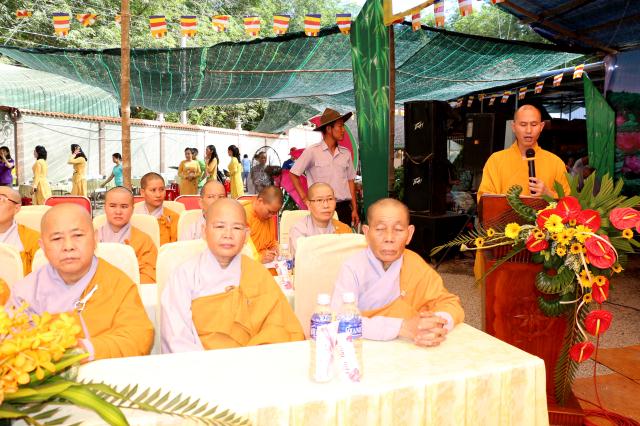 Bình Dương: Đặt đá xây dựng và bổ nhiệm Viện Chủ, Trụ trì chùa Phổ Hiền.
