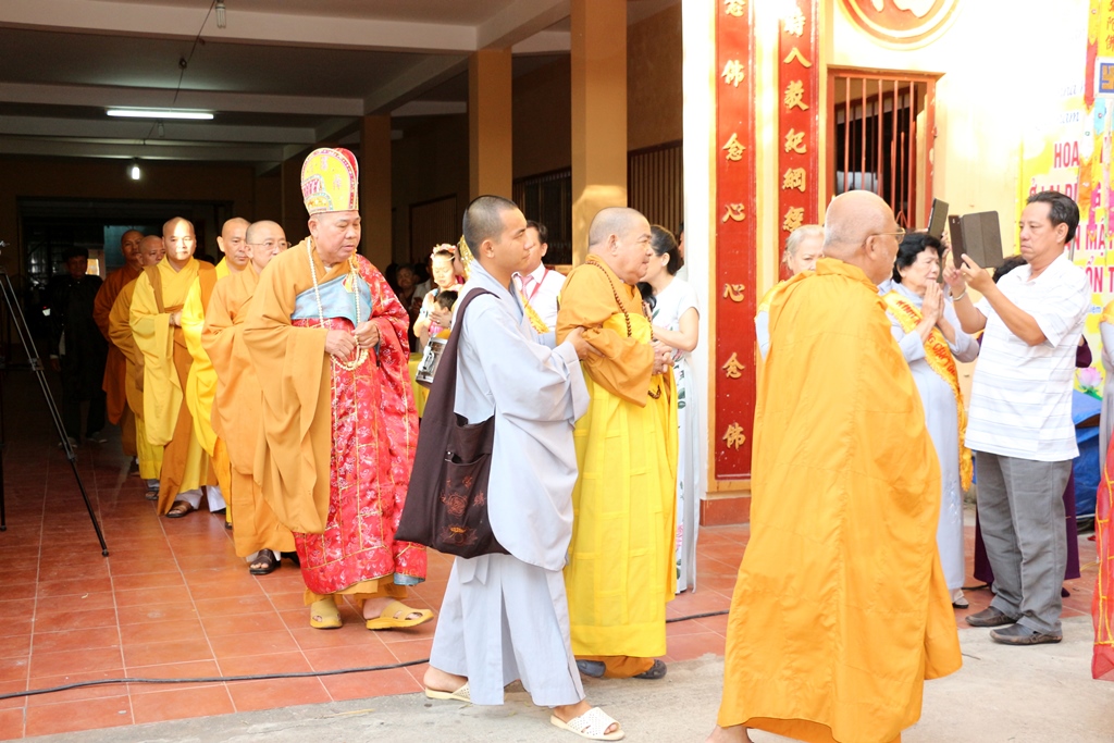 Bình Dương: BTS thị xã Tân Uyên tổ chức Đại lễ Phật Đản PL.2562 – DL.2018