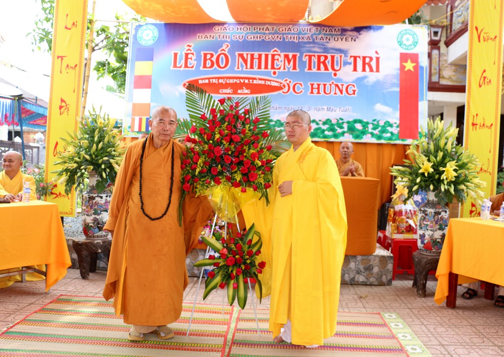 Bình Dương: Lễ bổ nhiệm Trụ trì chùa Phước Hưng.