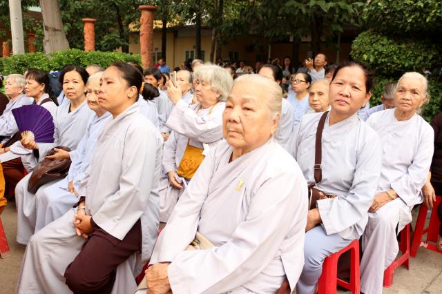 PG Bình Dương: Chào mừng Đại lễ Phật đản PL.2562 – DL.2018
