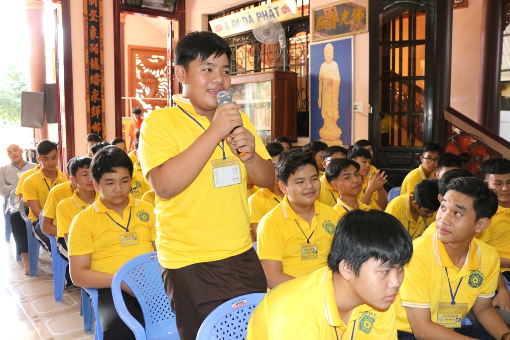 Chùm ảnh: Thời pháp thoại khóa tu “Sen Thanh Mùa Hạ”.
