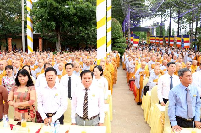 PG Bình Dương: Chào mừng Đại lễ Phật đản PL.2562 – DL.2018