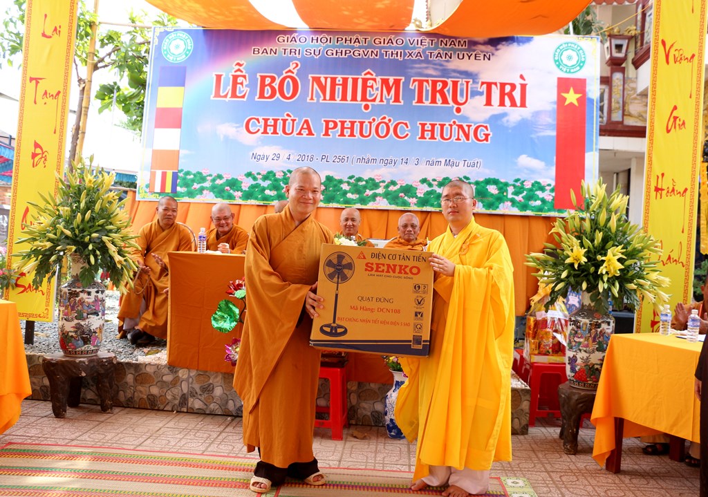 Bình Dương: Lễ bổ nhiệm Trụ trì chùa Phước Hưng.