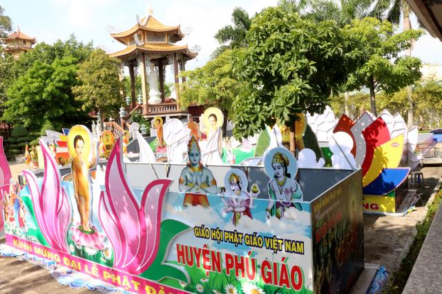 PG Bình Dương: Các công tác chuẩn bị chào mừng Đại lễ Phật đản.
