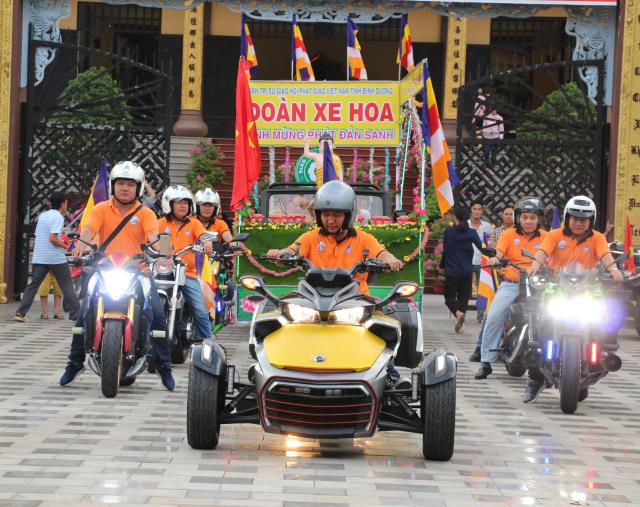 Bình Dương: Tưng bừng chào mừng Đại lễ Phật Đản