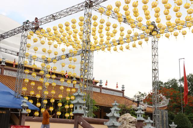 PG Bình Dương: Các công tác chuẩn bị chào mừng Đại lễ Phật đản.