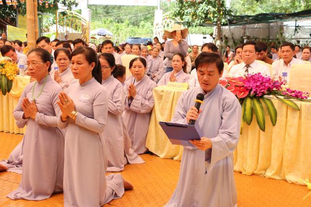 Bình Dương: Đặt đá xây dựng và bổ nhiệm Viện Chủ, Trụ trì chùa Phổ Hiền.