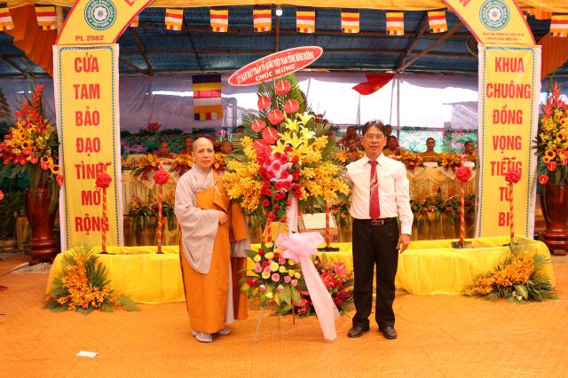 Bình Dương: Đặt đá xây dựng và bổ nhiệm Viện Chủ, Trụ trì chùa Phổ Hiền.