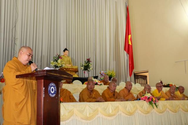 Bình Dương: Buổi thuyết giảng đầu tiên tại đạo tràng an cư kiết hạ.
