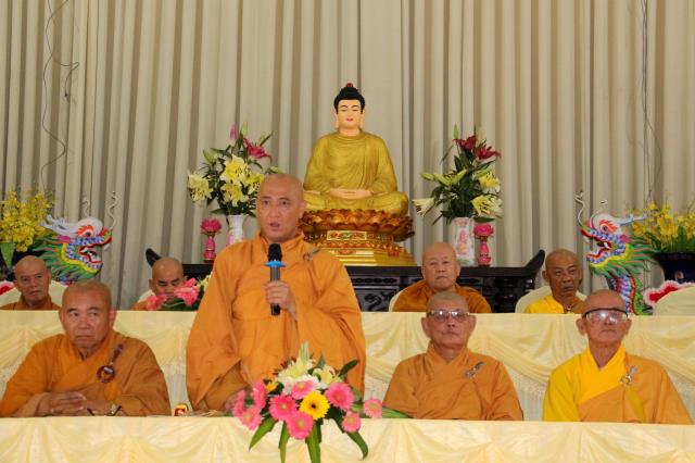 Bình Dương: Buổi thuyết giảng đầu tiên tại đạo tràng an cư kiết hạ.