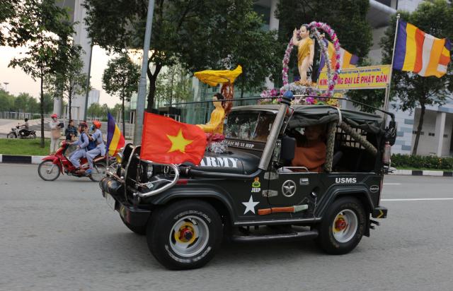 Bình Dương: Tưng bừng chào mừng Đại lễ Phật Đản