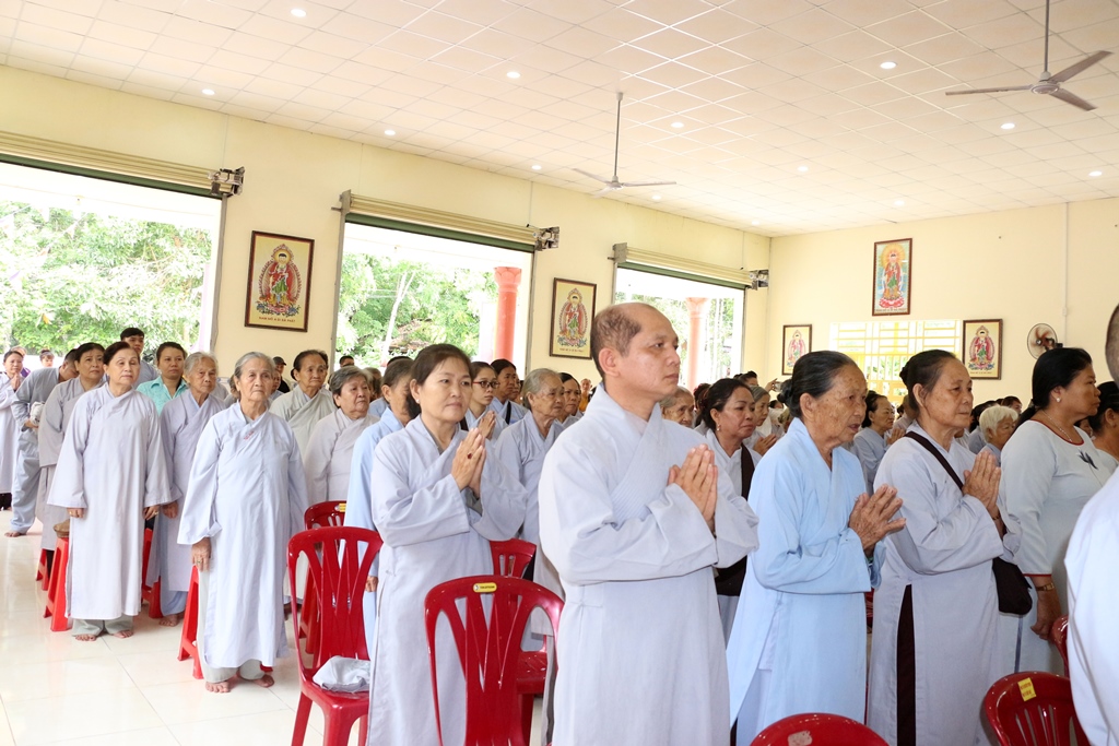 Bình Dương: Đại lễ Phật Đản của BTS GHPGVN thị xã Bến Cát