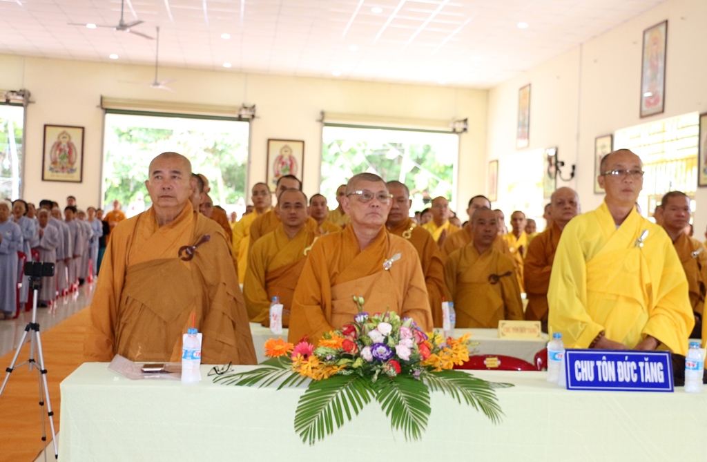 Bình Dương: Đại lễ Phật Đản của BTS GHPGVN thị xã Bến Cát