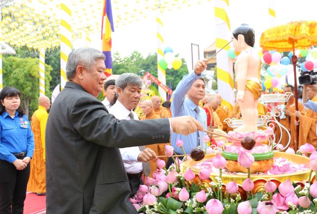 PG Bình Dương: Chào mừng Đại lễ Phật đản PL.2562 – DL.2018