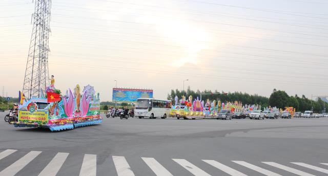 Bình Dương: Tưng bừng chào mừng Đại lễ Phật Đản