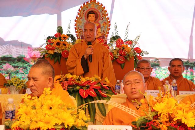 Bình Dương: Đặt đá xây dựng và bổ nhiệm Viện Chủ, Trụ trì chùa Phổ Hiền.