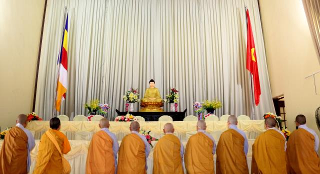 Bình Dương: Buổi thuyết giảng đầu tiên tại đạo tràng an cư kiết hạ.