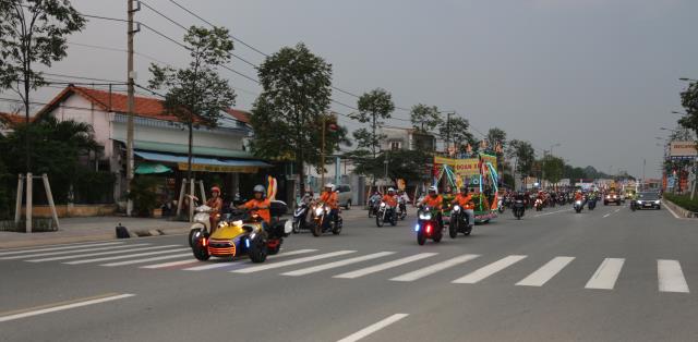 Bình Dương: Tưng bừng chào mừng Đại lễ Phật Đản
