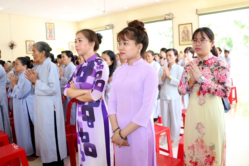Bình Dương: Đại lễ Phật Đản của BTS GHPGVN thị xã Bến Cát