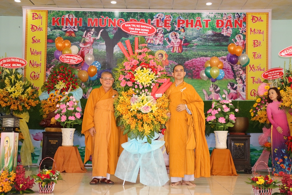 Bình Dương: Đại lễ Phật Đản của BTS GHPGVN thị xã Bến Cát