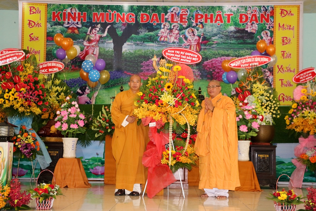 Bình Dương: Đại lễ Phật Đản của BTS GHPGVN thị xã Bến Cát