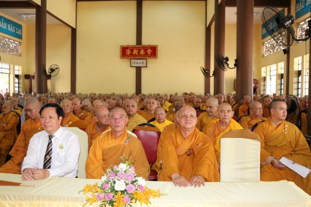 Phật giáo Bình Dương vào mùa an cư kiết hạ.
