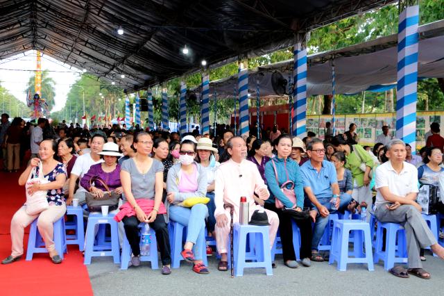 Đại Lễ Trai Đàn Chẩn Tế Cầu Siêu Tiết Thanh Minh.
