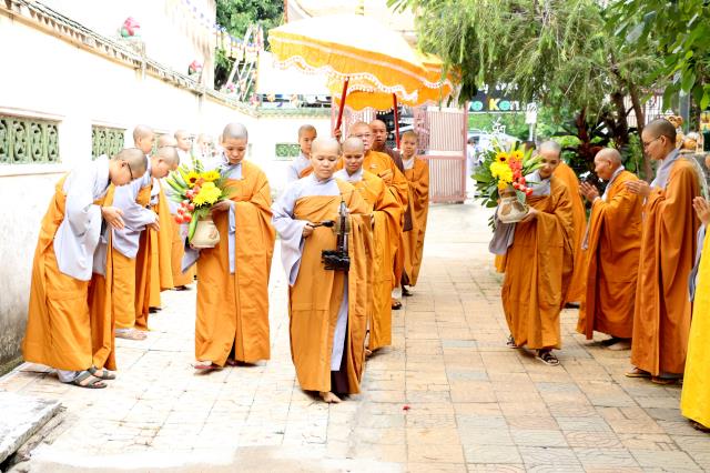 Lễ khai hạ cho Chư Ni tỉnh Bình Dương