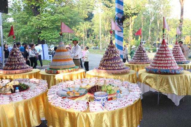 Đại Lễ Trai Đàn Chẩn Tế Cầu Siêu Tiết Thanh Minh.